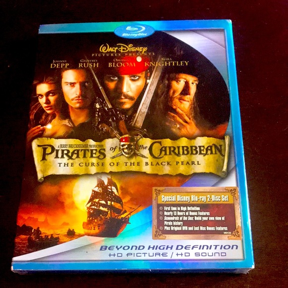 DVD NEW Blu-Ray Disney Pirates of the Caribbean The Curse of the Black Pearl - Picture 1 of 5